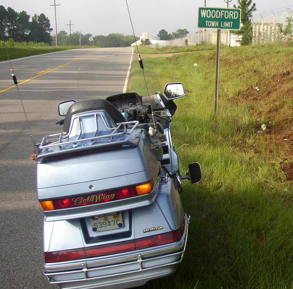 Woodford, SC on the carmel blue !990 Gold Wing